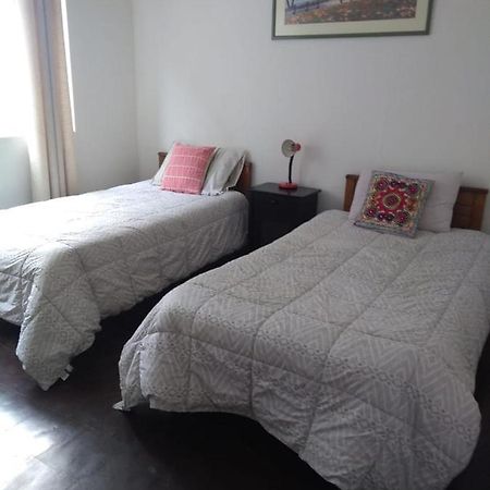 Hostal Mancora Monjitas 755 Ξενοδοχείο Σαντιάγκο Εξωτερικό φωτογραφία
