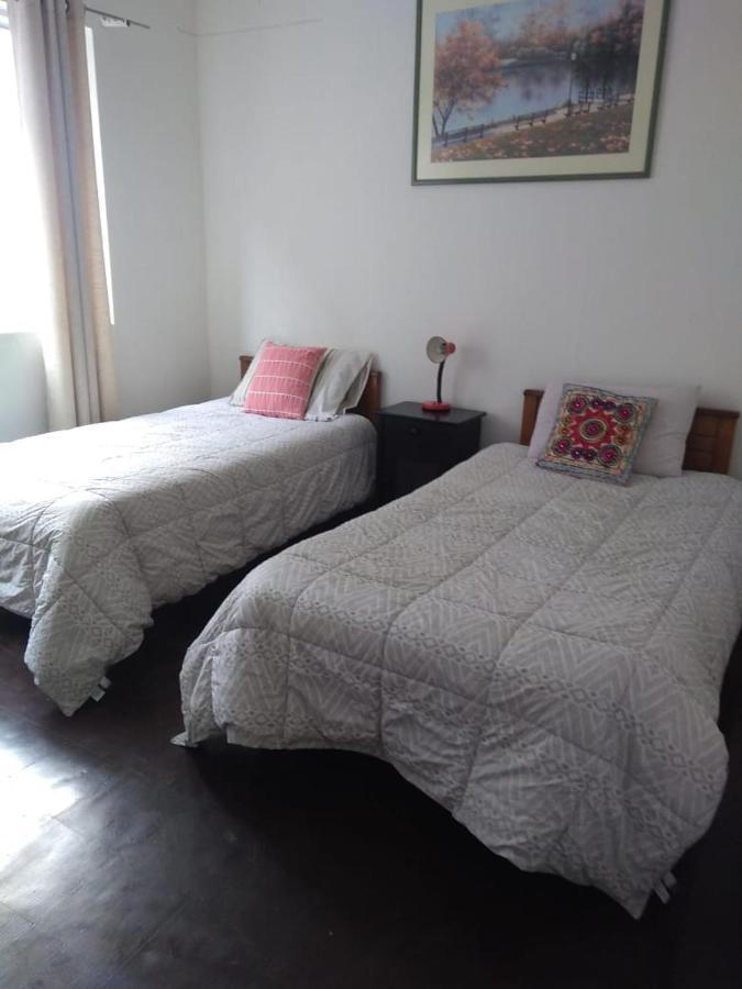 Hostal Mancora Monjitas 755 Ξενοδοχείο Σαντιάγκο Εξωτερικό φωτογραφία