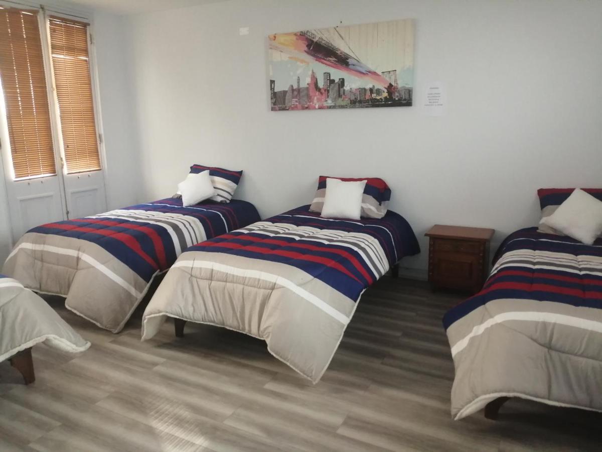 Hostal Mancora Monjitas 755 Ξενοδοχείο Σαντιάγκο Εξωτερικό φωτογραφία
