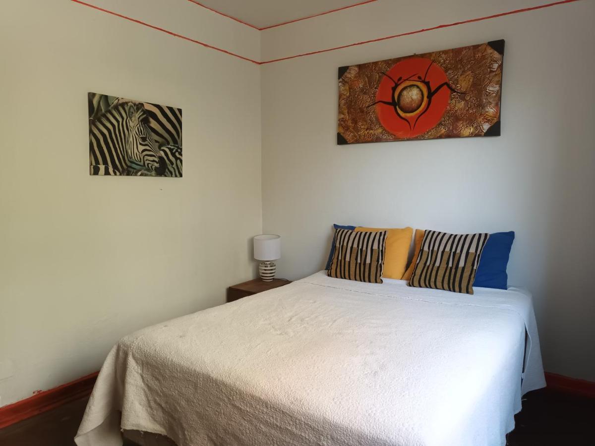 Hostal Mancora Monjitas 755 Ξενοδοχείο Σαντιάγκο Εξωτερικό φωτογραφία